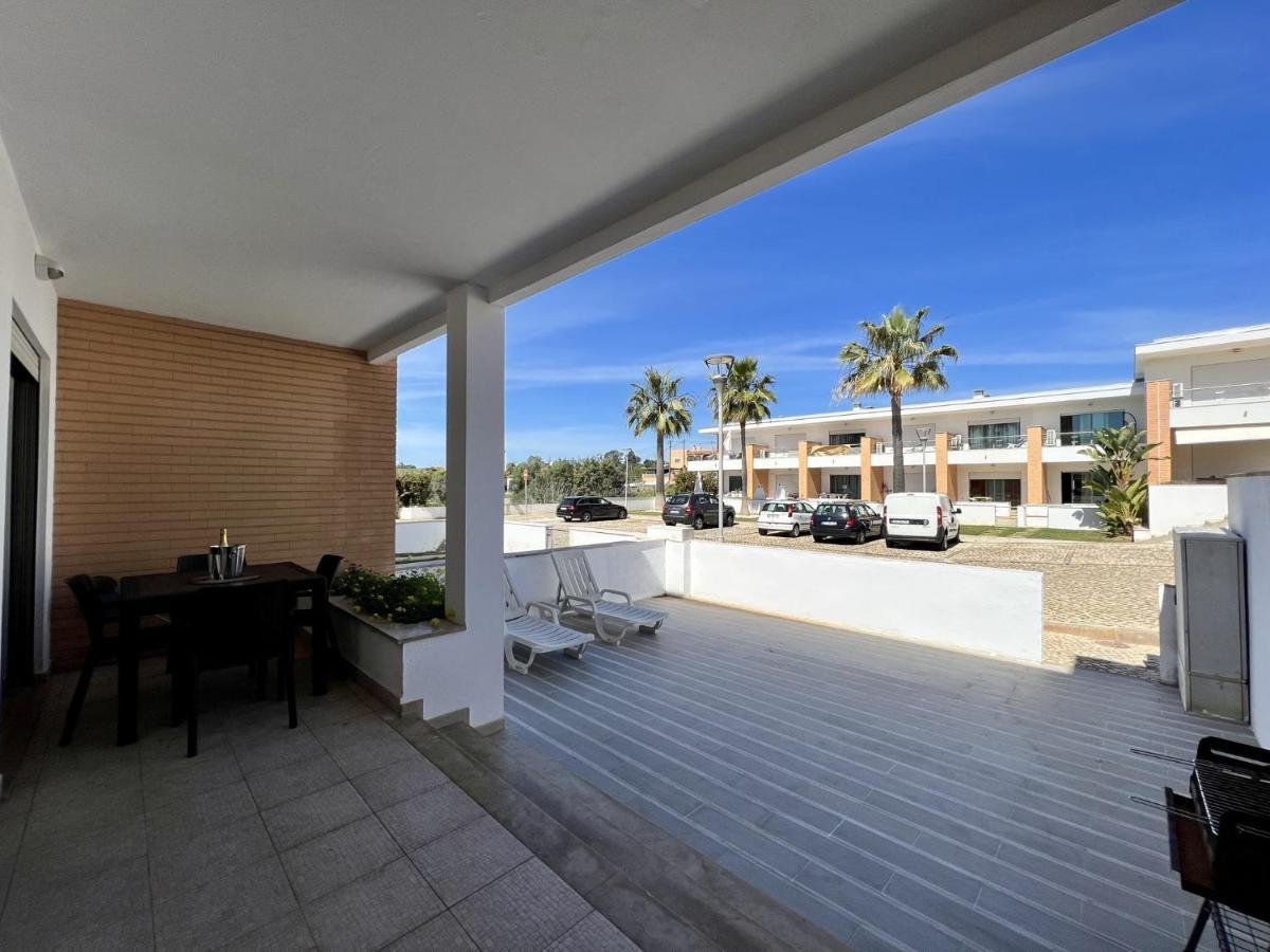Albufeira Garden Villa With Pool By Homing Eksteriør billede